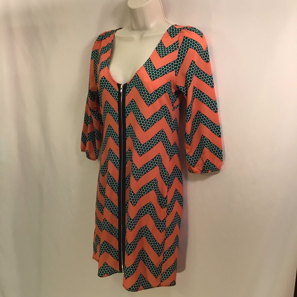 Chevron V-Neck Zipper Front Tunic Dress
